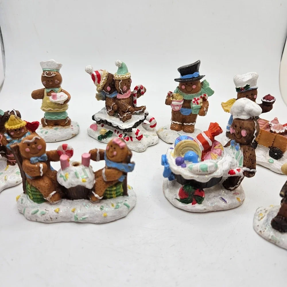 VTG Lot 8 Gingerbread Christmas Village Figurines Candy Bakers Family Miniatures